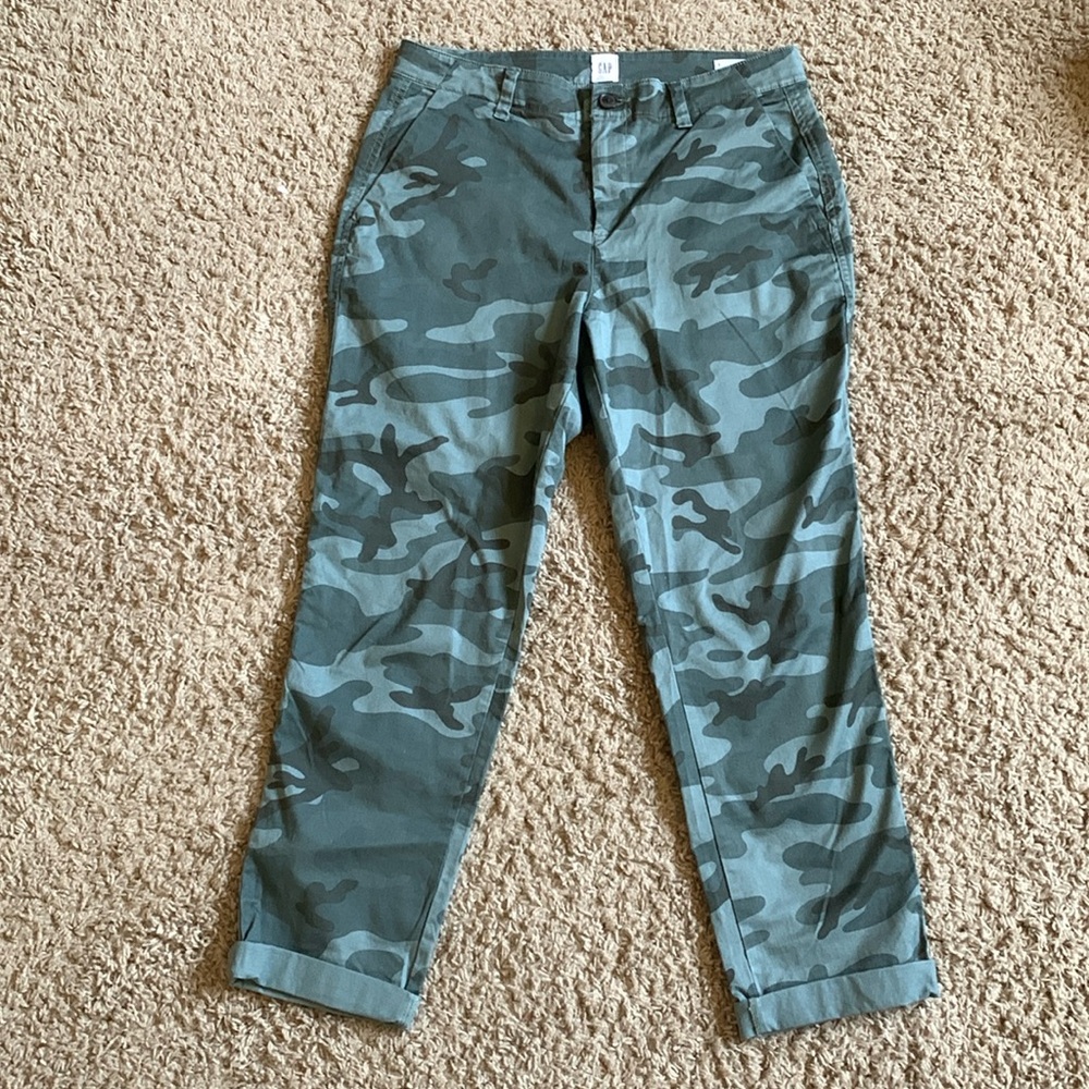 Gap Girlfriend Khaki